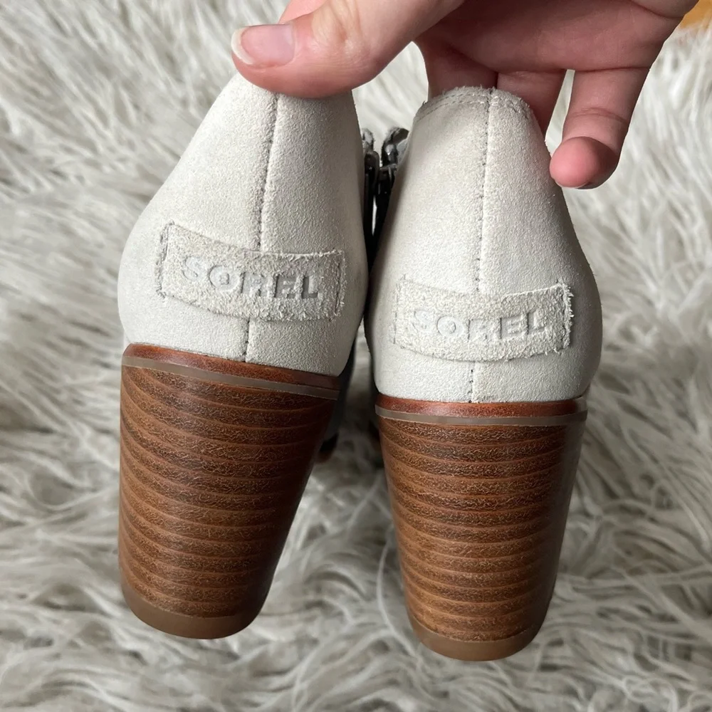 Sorel Nadia Dove Grey Color Block Open Toe Heeled Suede Ankle Bootie Shoes EUC 6